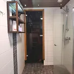 Prázdninový dům Lumi & Luonto - Entire 100 Sqm 3-br House With Private Wood Fired Sauna