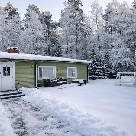 Semesterbostad Lumi & Luonto - Entire 100 Sqm 3-br House With Private Wood Fired Sauna *