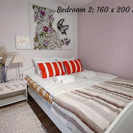 Semesterbostad Lumi & Luonto - Entire 100 Sqm 3-br House With Private Wood Fired Sauna