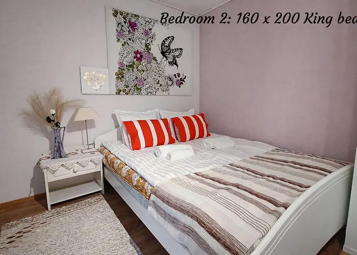 Hébergement de vacances Lumi & Luonto - Entire 100 Sqm 3-br House With Private Wood Fired Sauna