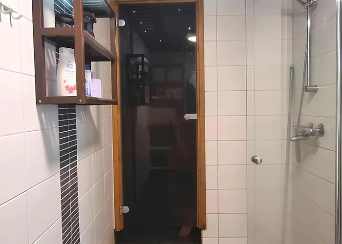 Hébergement de vacances Lumi & Luonto - Entire 100 Sqm 3-br House With Private Wood Fired Sauna