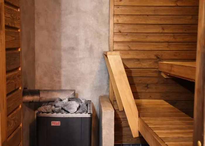 Lumi & Luonto - Entire 100 Sqm 3-br House With Private Wood Fired Sauna Semesterbostad Uleåborg